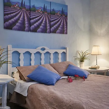 Greek House Neos Marmaras