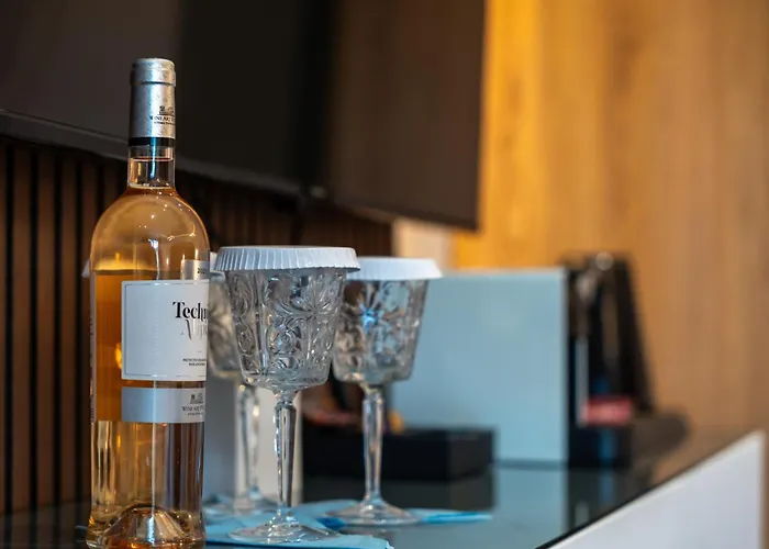 Hotell Greek House 2*