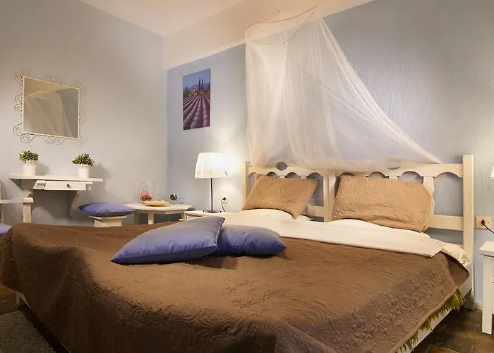 Hotell Greek House 2*