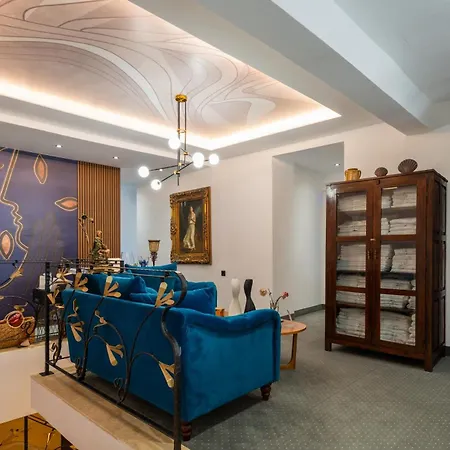 Greek House Hotel