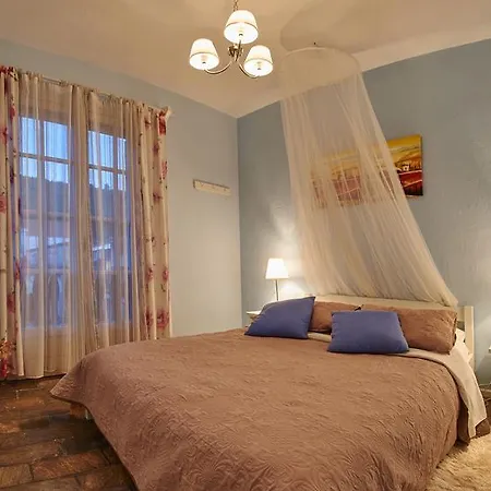 Greek House Hotel 2*