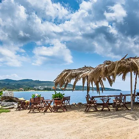 Hotel Greek House 2*