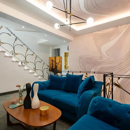 Greek House Hotel 2*