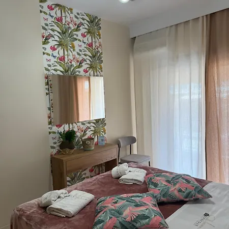 Greek House Hotel