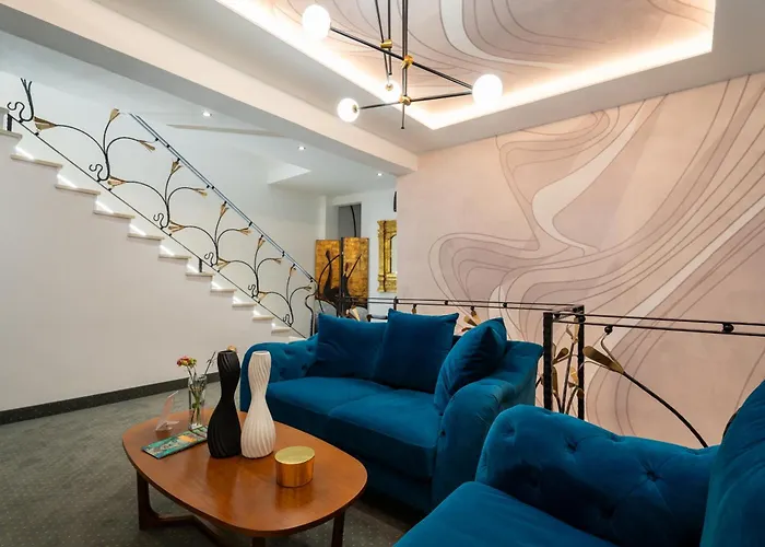 Greek House Hotel 2*