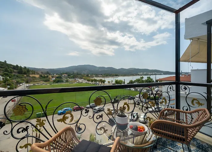 Hotel Greek House Neos Marmaras