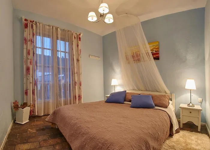 Greek House Otel 2*