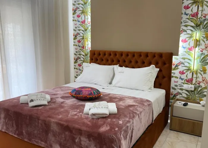 Otel Greek House